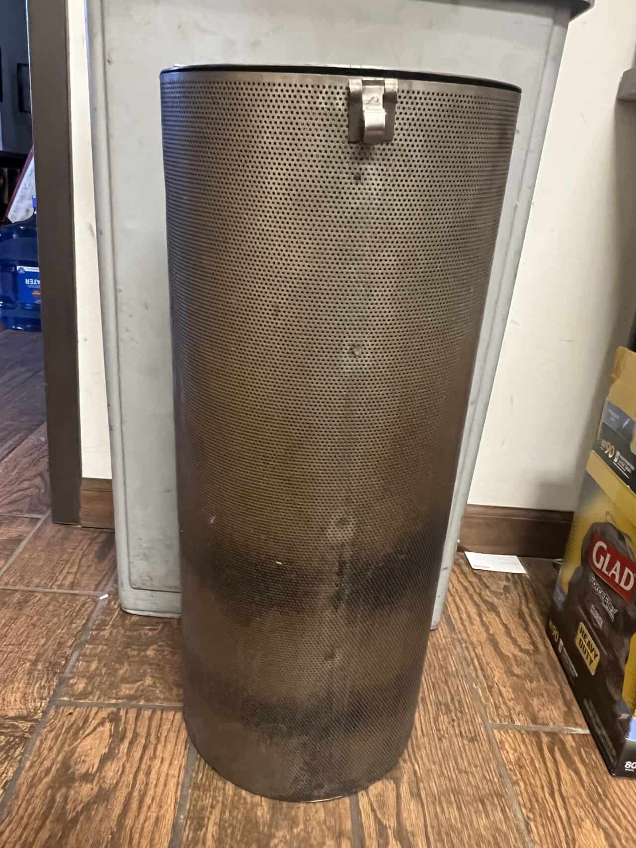 RK 12LB Drum (15LB Max) **Used, 2 smaller dent, tiny hole at weld** **Standard Door** 10"x24" 20% off. - Image 2